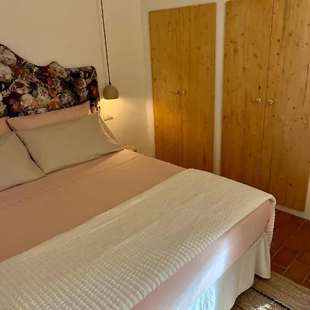 Casetta Valmora Farm stay