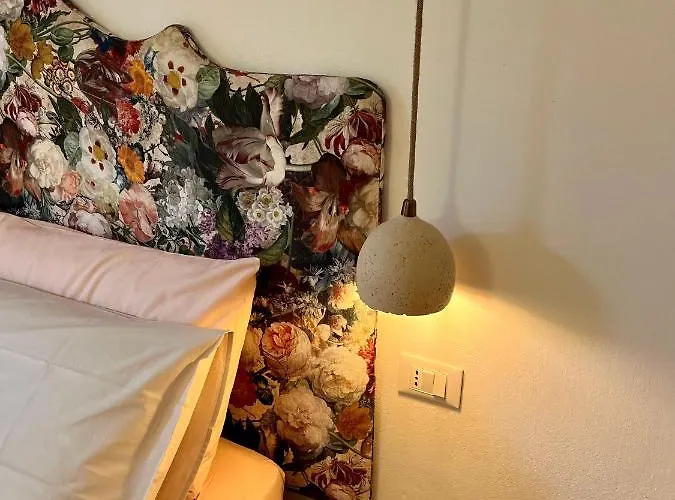 Casetta Valmora * Valpiana (Grosseto)